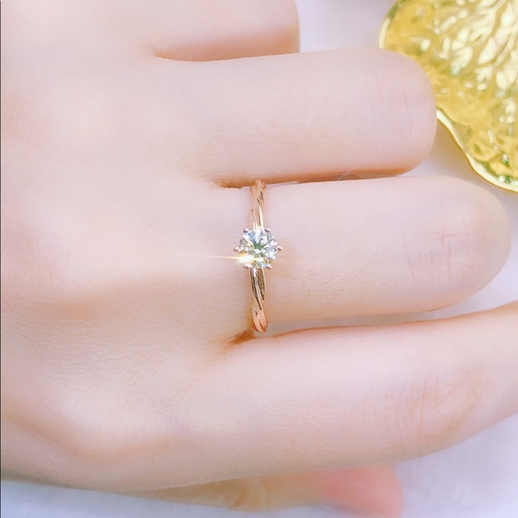 Rose gold 1CT diamond twist ring size 8 - Picture 7 of 8